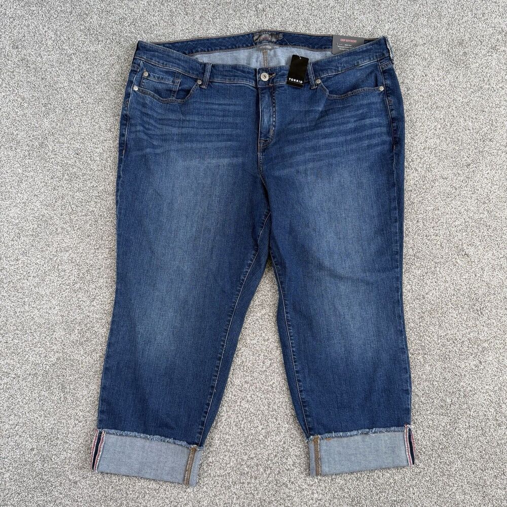 Torrid Crop Boyfriend Jeans Vintage Stretch Women Dark Cuffed Plus Size 24 NEW